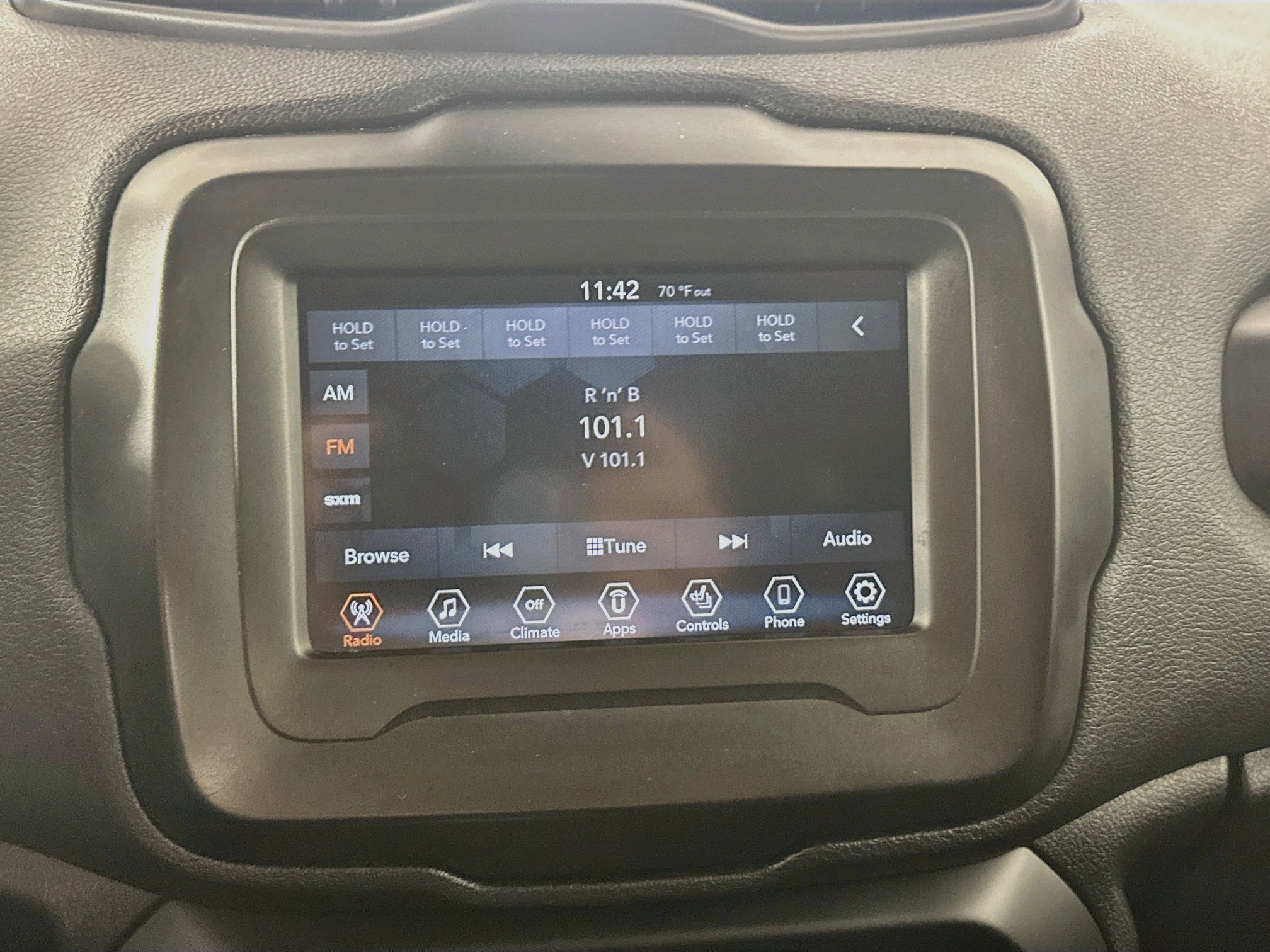 Used 2020 Jeep Renegade Limited FWD image 21
