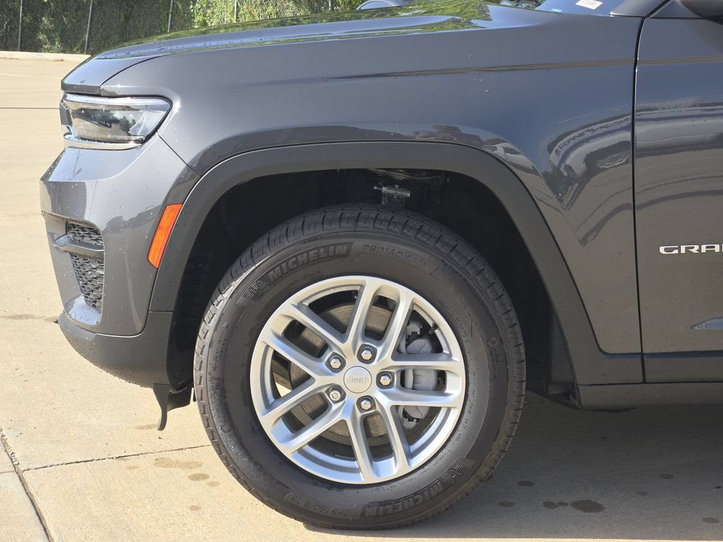 New 2026 Jeep Grand Cherokee Laredo X AWD/4WD image 9