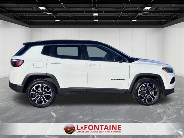 Certified 2023 Jeep Compass Limited image 6