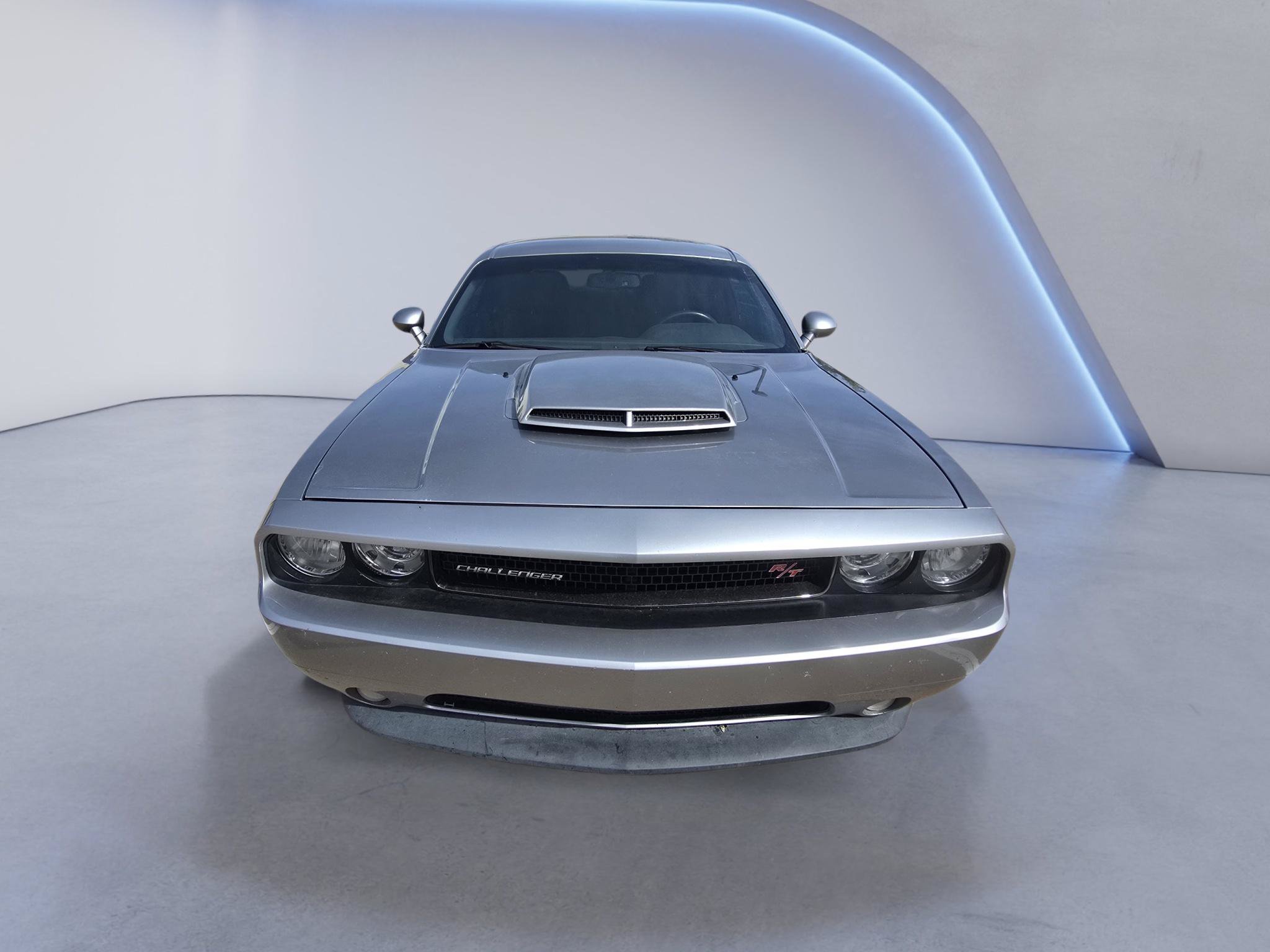 Used 2013 Dodge Challenger R/T w/ Blacktop Pkg RWD image 8