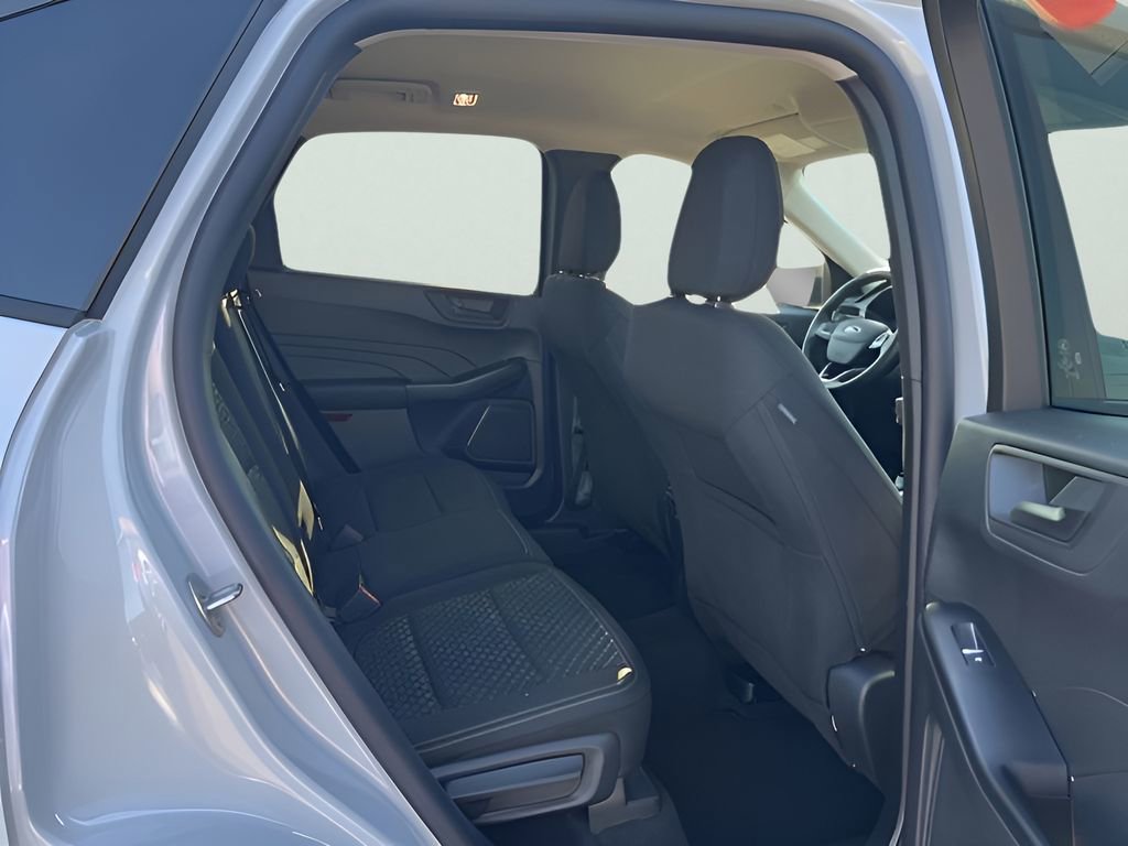 New 2026 Ford Escape Active w/ Cold Weather Package AWD/4WD image 13