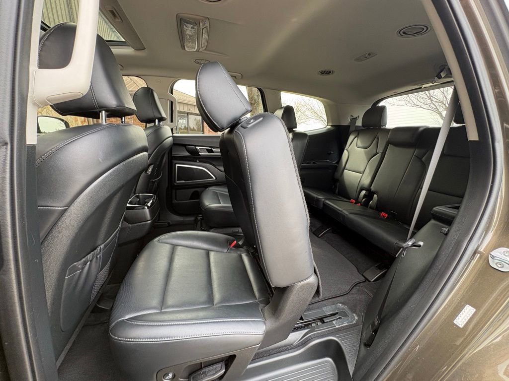 Used 2020 Kia Telluride S image 45