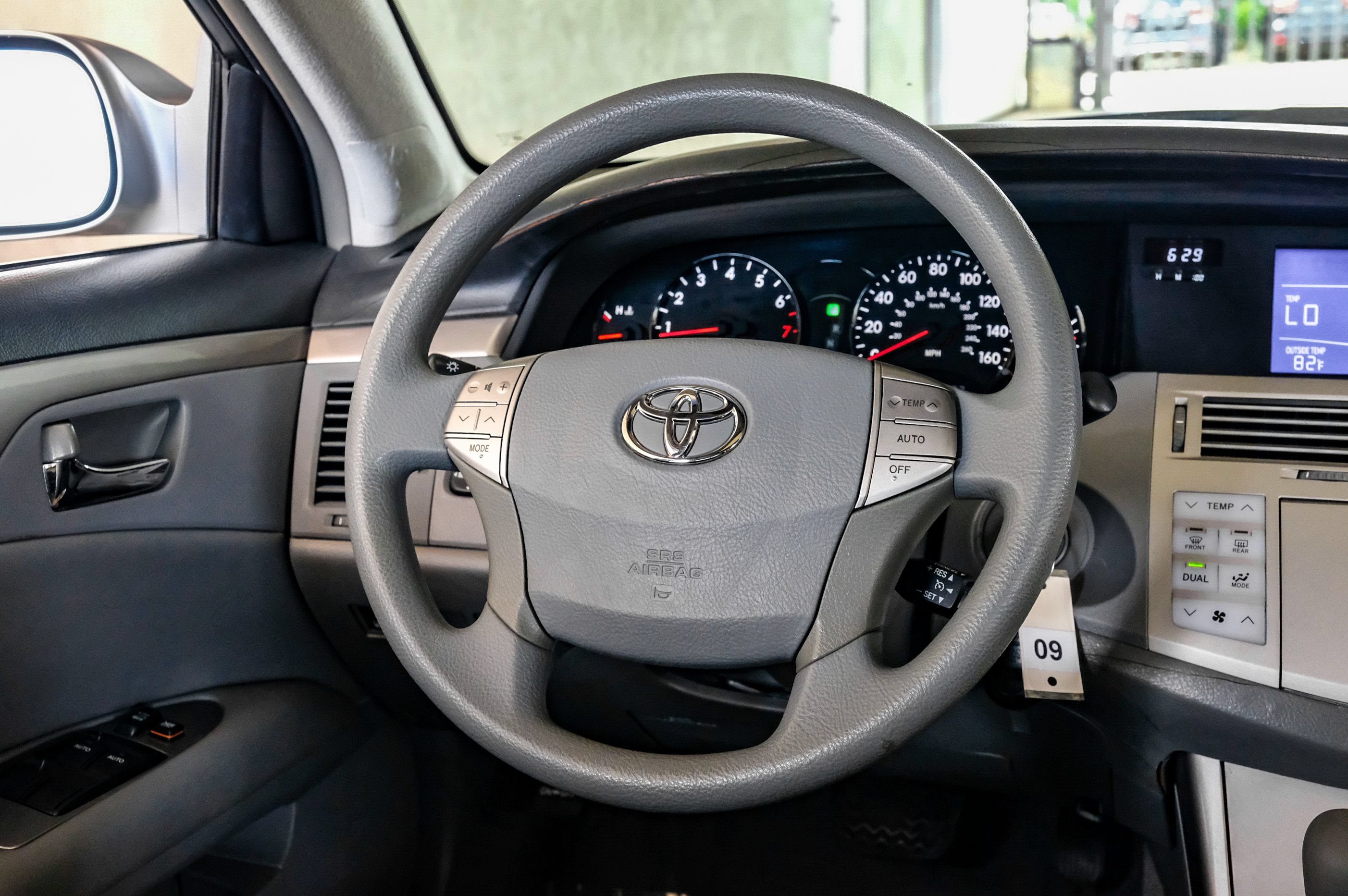 Used 2007 Toyota Avalon XL FWD image 16