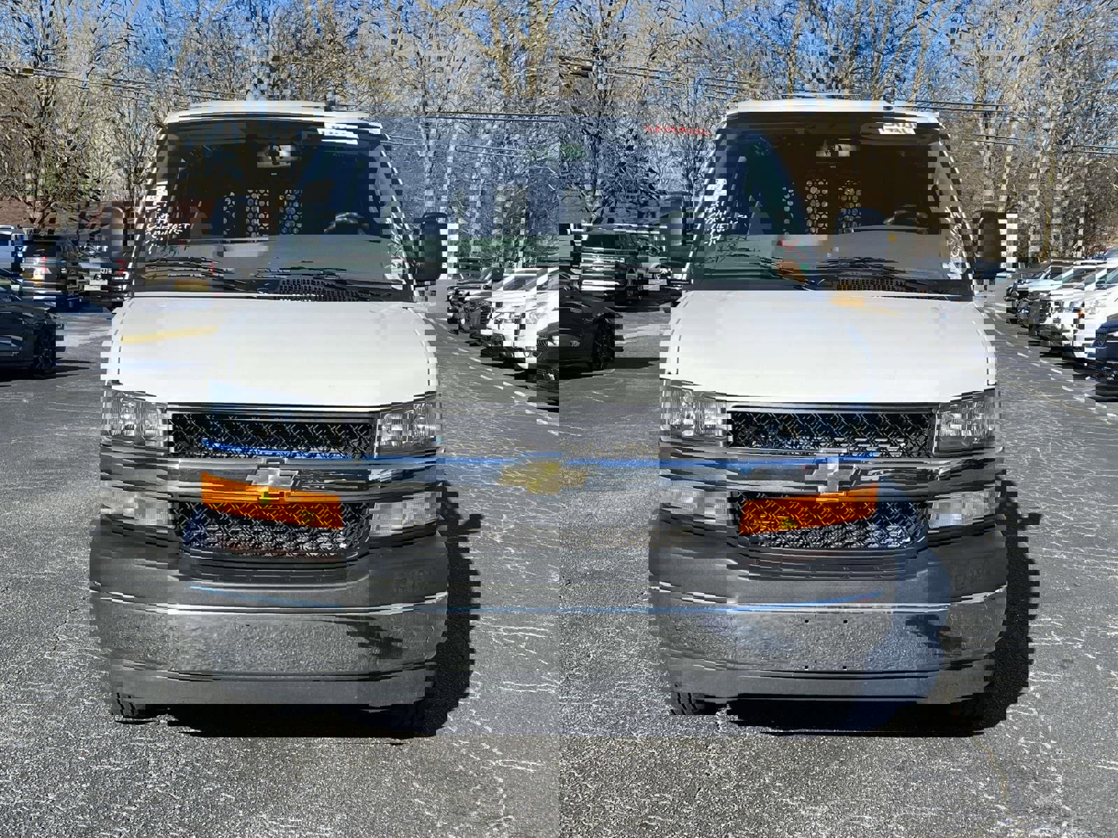 Used 2024 Chevrolet Express 2500 w/ Driver Convenience Package image 8