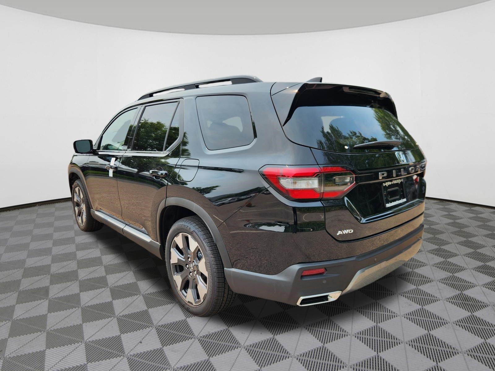 New 2026 Honda Pilot Elite image 3