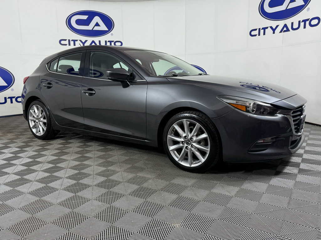 Used 2017 MAZDA MAZDA3 Touring image 1