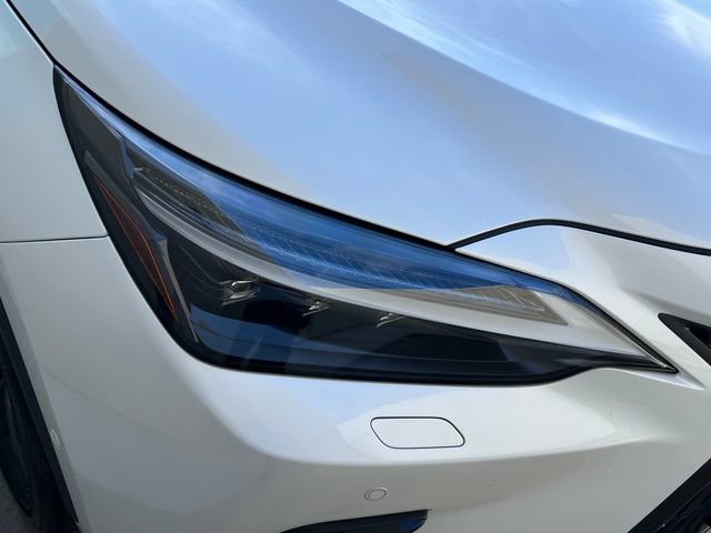 Used 2025 Lexus NX 450h+ AWD w/ Towing Package (2000 Lbs) image 18