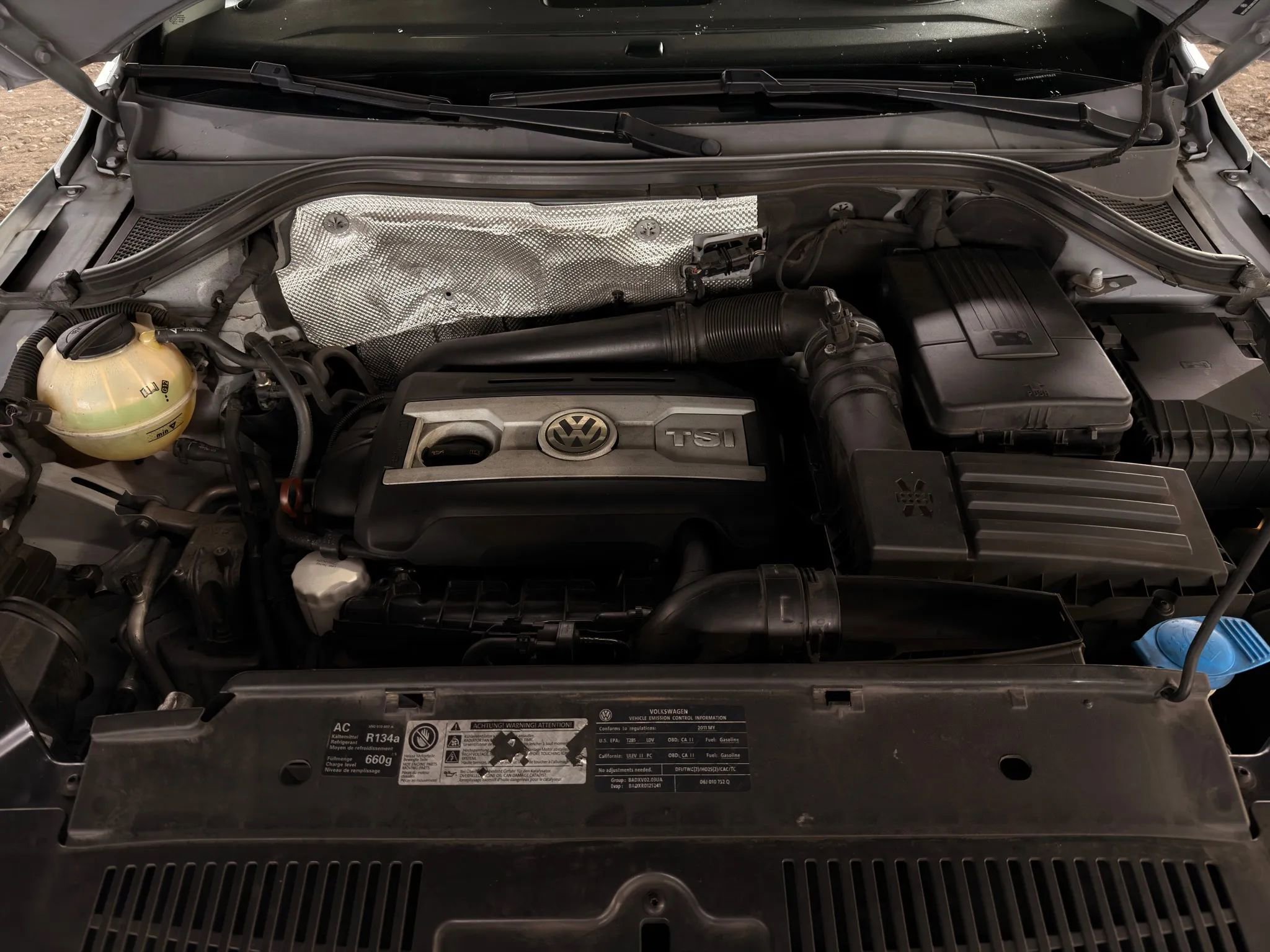 Used 2011 Volkswagen Tiguan S image 51