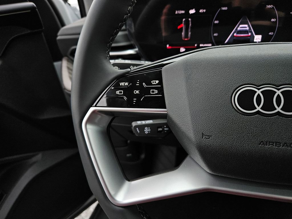 New 2025 Audi Q5 Premium Plus image 11