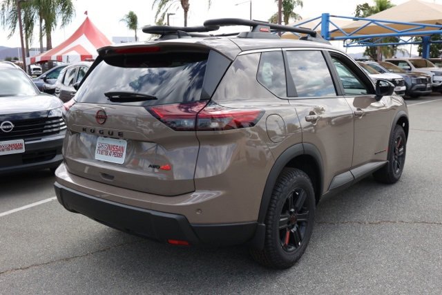 New 2026 Nissan Rogue SV image 4