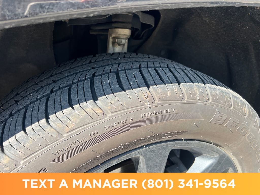 Used 2020 Jeep Grand Cherokee Altitude AWD/4WD image 10