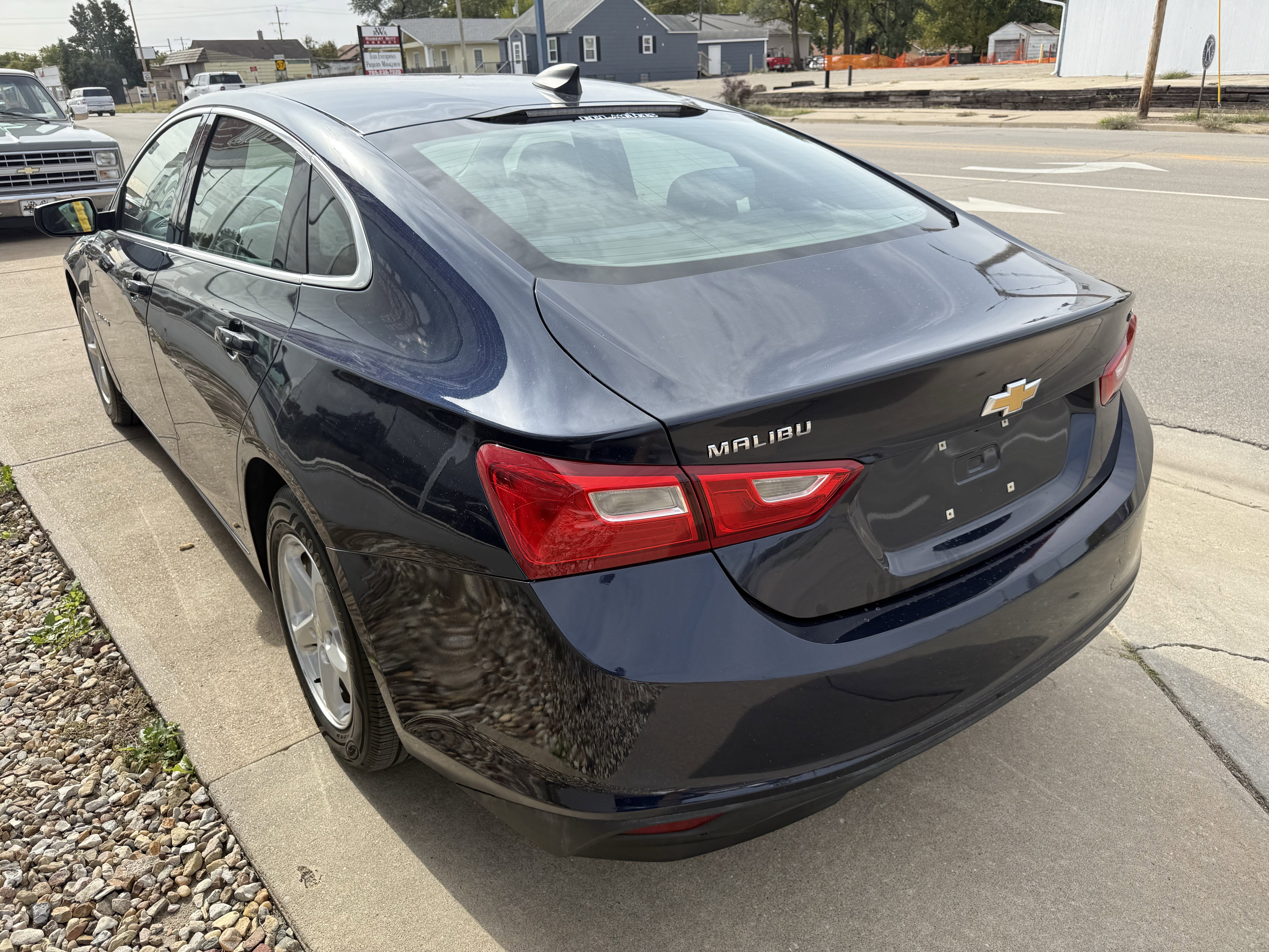 Used 2016 Chevrolet Malibu LS image 8