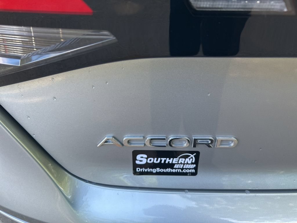 Used 2023 Honda Accord EX image 9