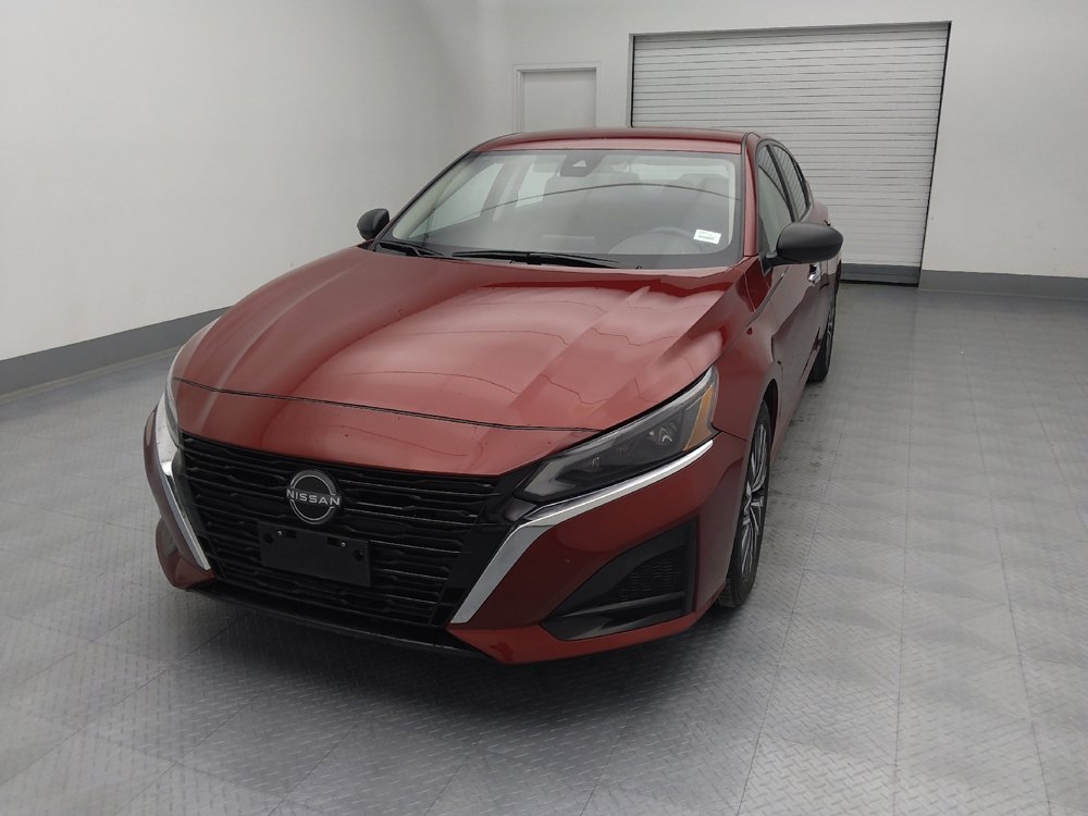 Used 2024 Nissan Altima 2.5 SV image 15