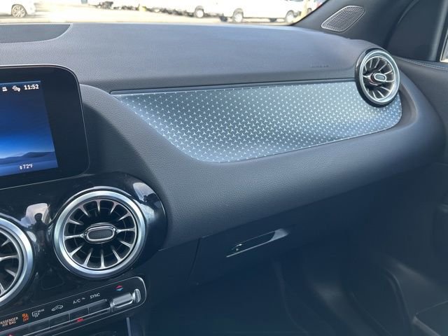 Used 2024 Mercedes-Benz GLA 250 4MATIC image 6