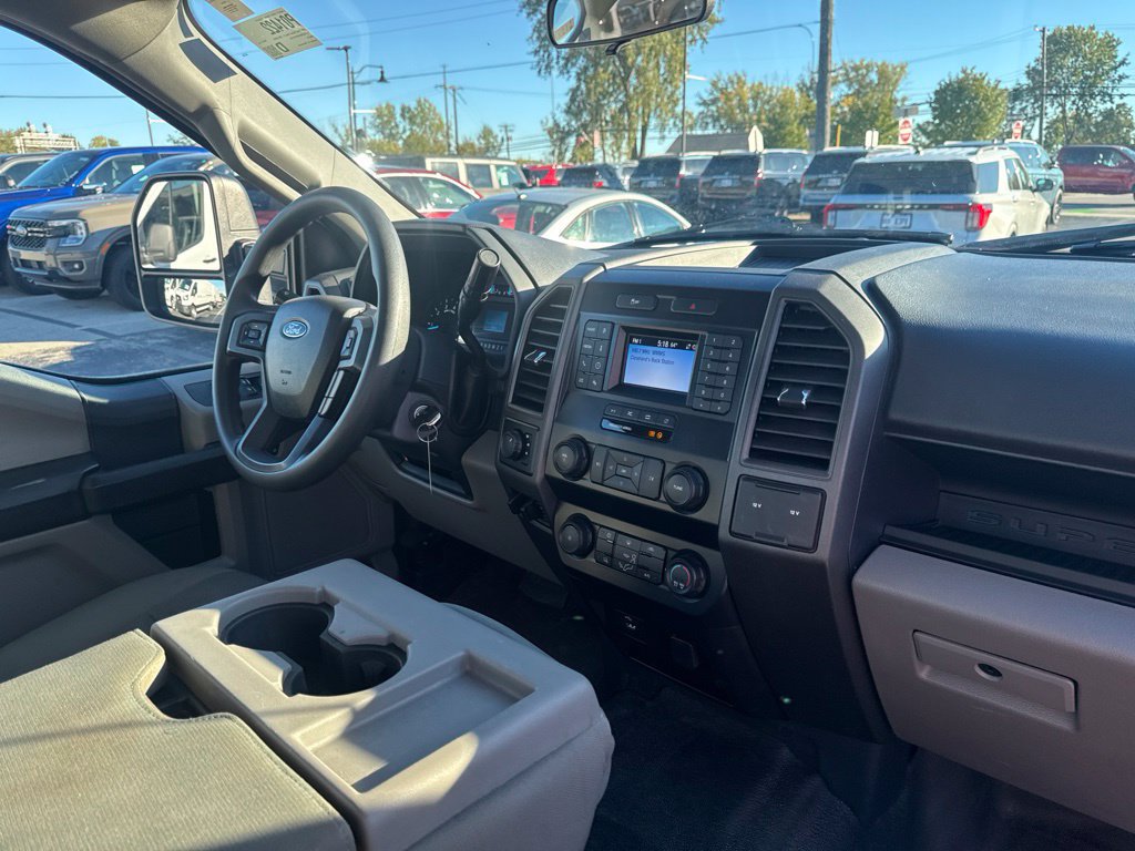 Used 2022 Ford F250 XL w/ Power Equipment Group AWD/4WD image 31