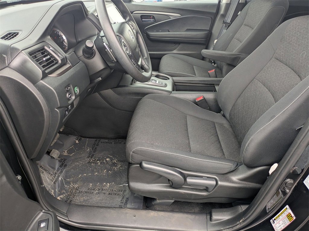 Used 2023 Honda Ridgeline Sport image 13