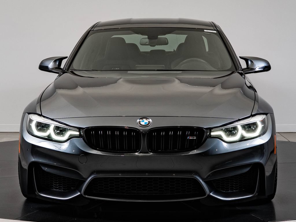 Used 2018 BMW M3 RWD image 2