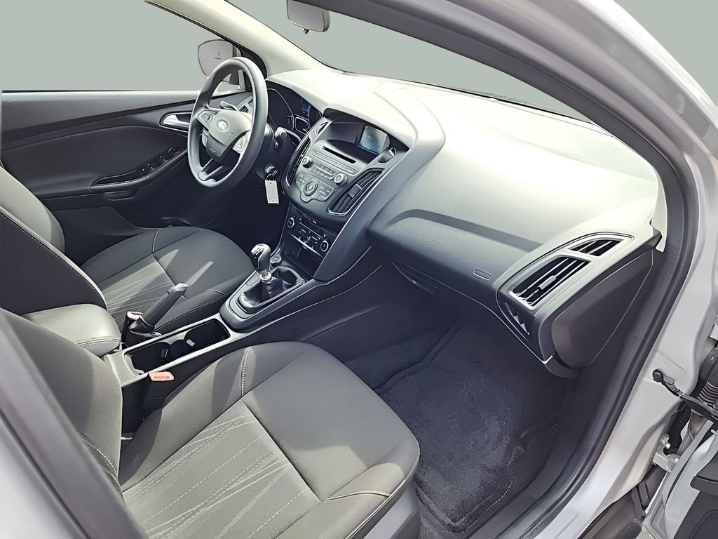 Used 2017 Ford Focus SE image 13