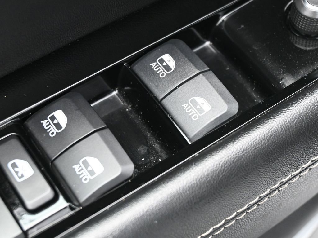 Used 2024 Jeep Wagoneer Series II w/ Premium Group I image 15