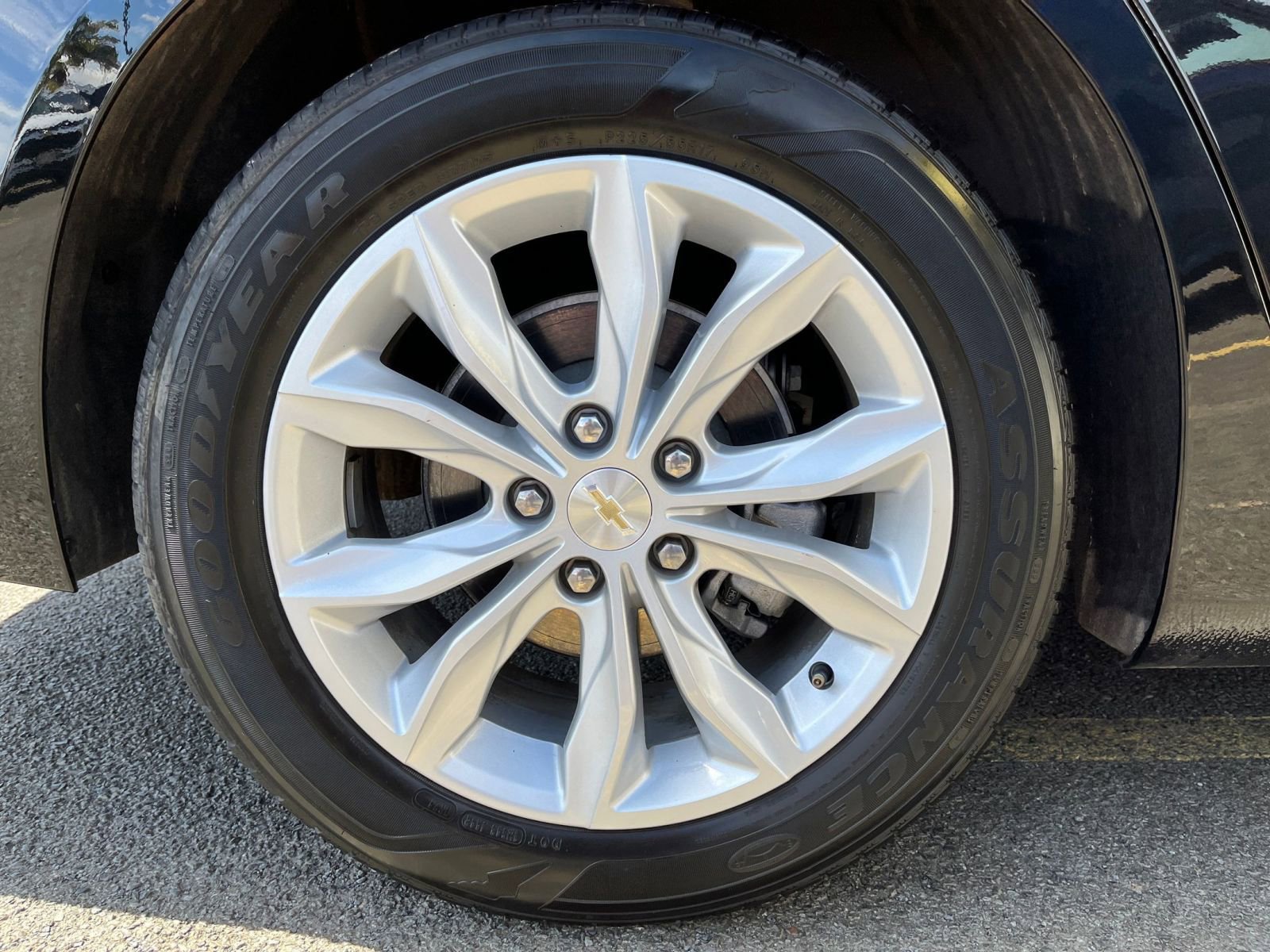 Used 2024 Chevrolet Malibu LT image 23