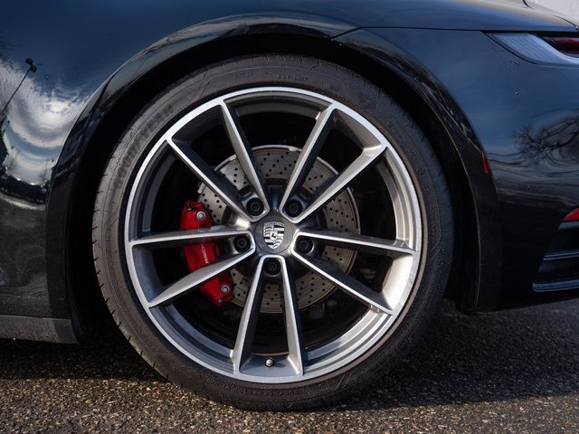 Certified 2021 Porsche 911 Carrera 4S image 13