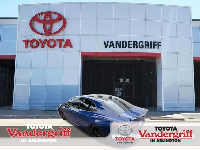 Used 2023 Toyota Camry XSE FWD image 1