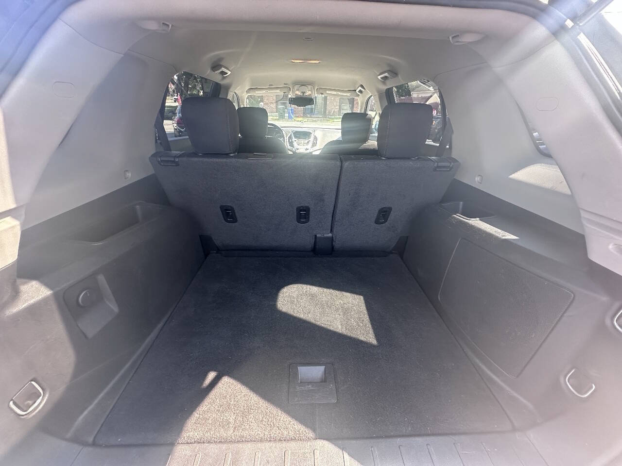 Used 2017 GMC Terrain SLE w/ Convenience Package AWD/4WD image 6