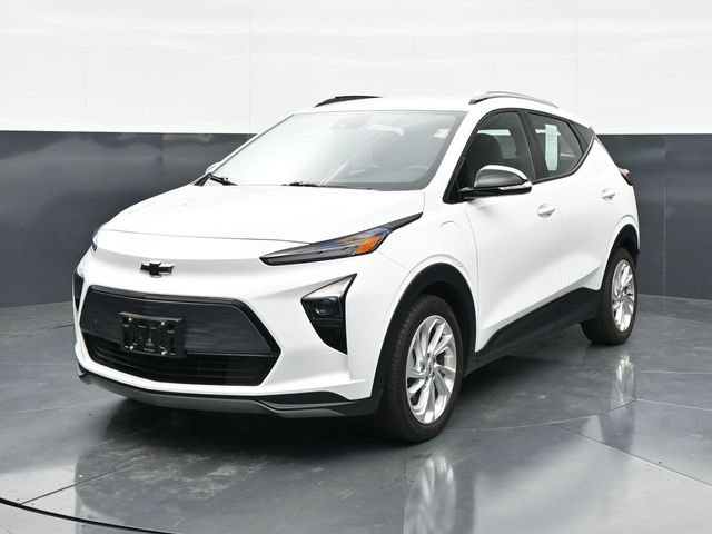 Used 2023 Chevrolet Bolt EUV LT w/ Driver Confidence Package FWD image 5