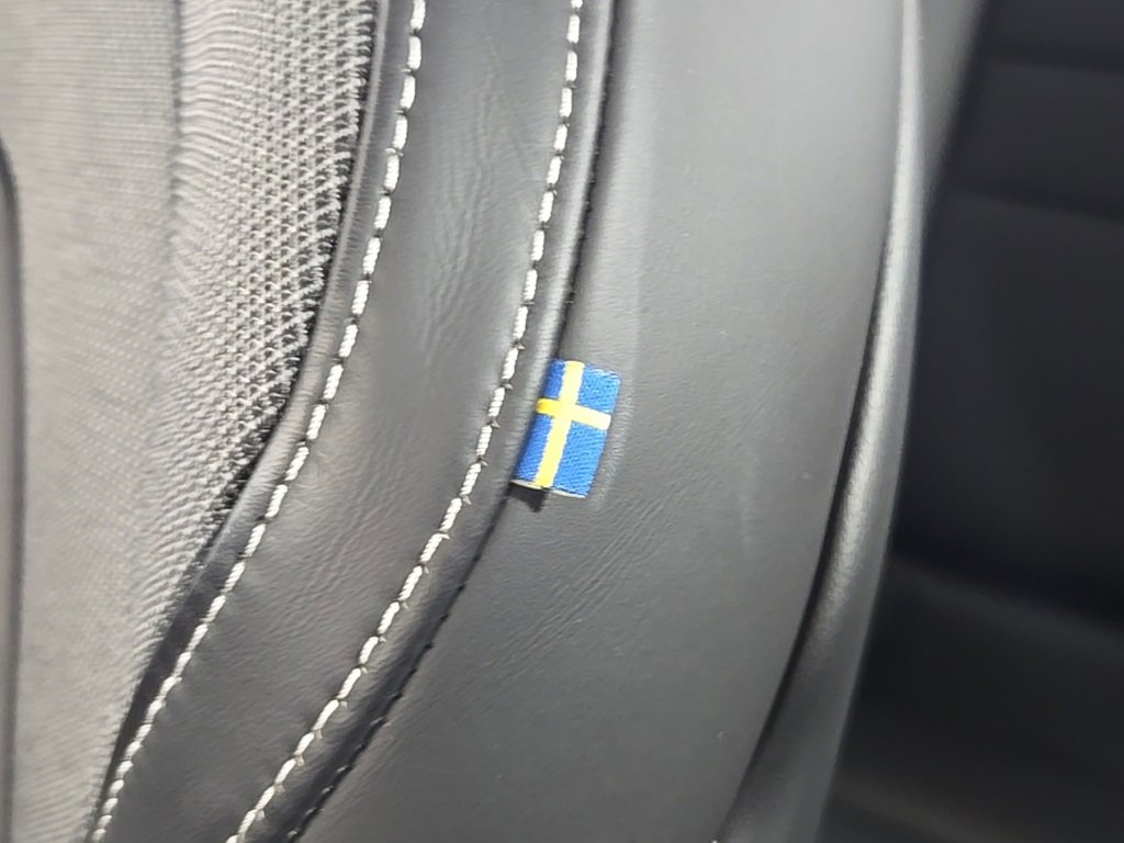 Certified 2024 Volvo S60 T8 Plus w/ Climate Package image 31