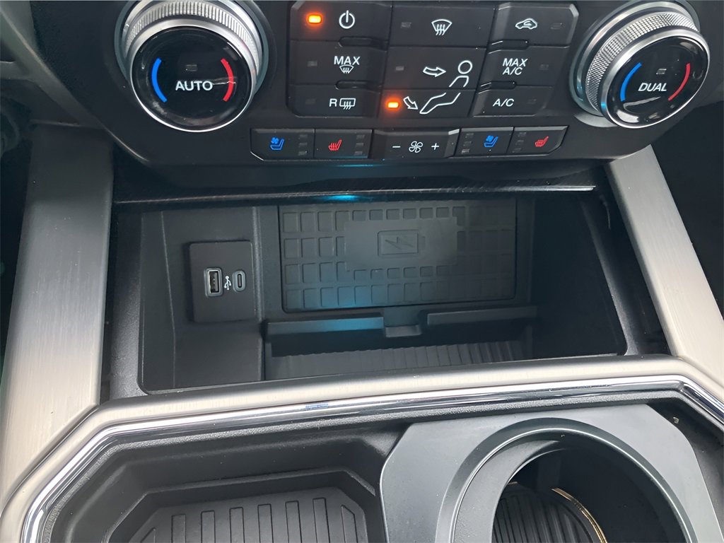 Used 2021 Ford F250 Platinum w/ FX4 Off-Road Package image 27