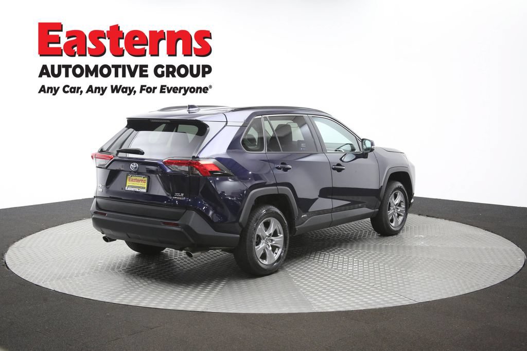 Used 2024 Toyota RAV4 XLE AWD/4WD image 39