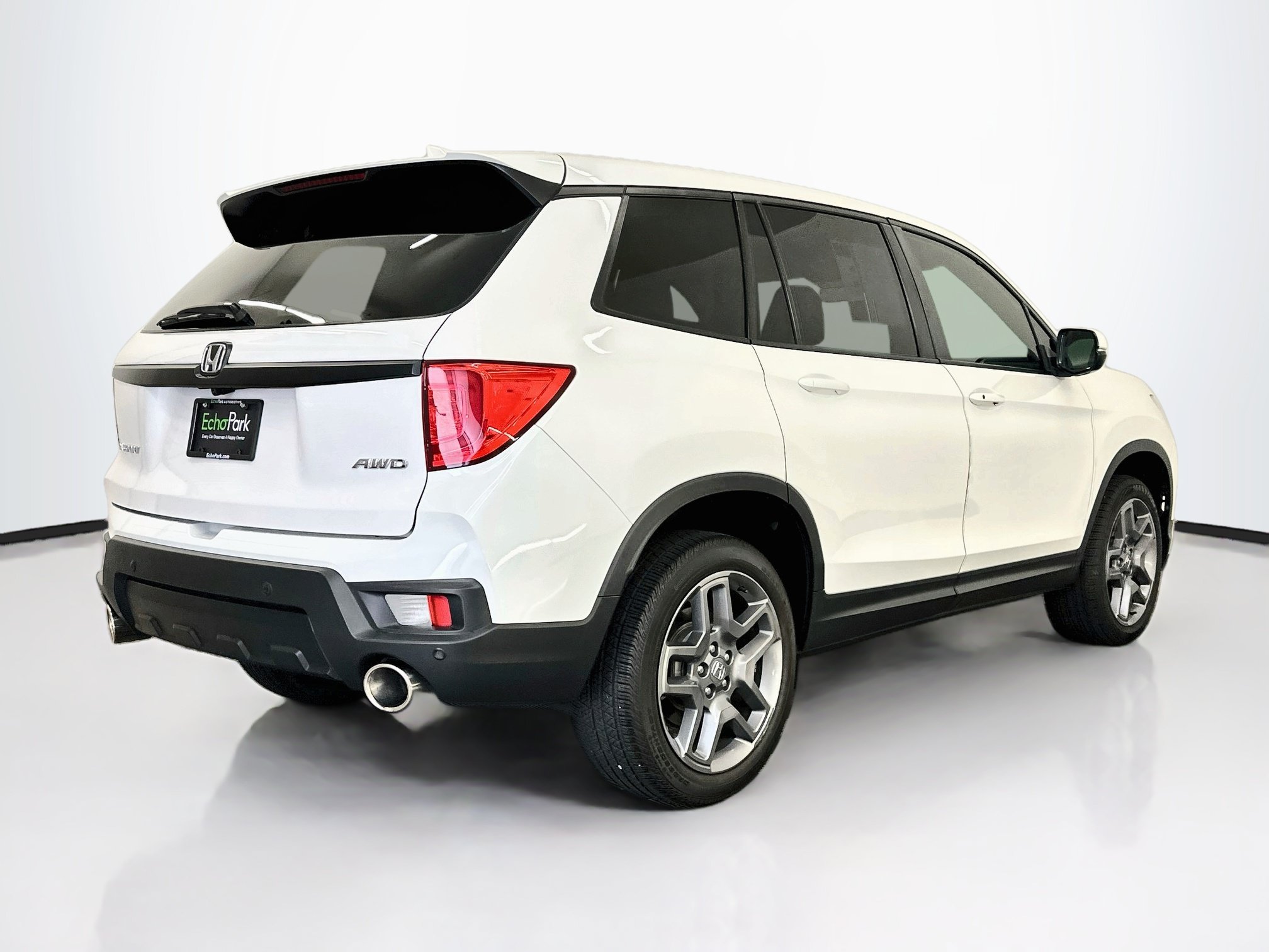 Used 2023 Honda Passport EX-L image 9