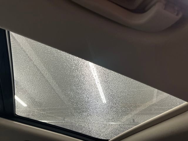 Used 2023 Buick Envision Essence w/ Sport Touring Package image 25