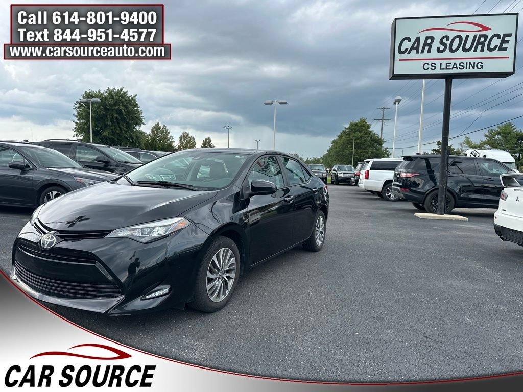 Used 2017 Toyota Corolla LE FWD image 1