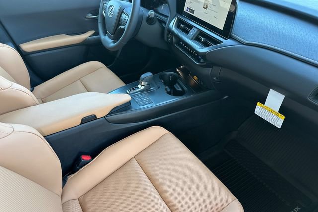 New 2026 Lexus UX 300h FWD image 14