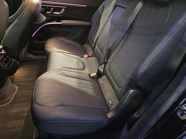 Used 2023 Mercedes-Benz EQS 450+ SUV image 18