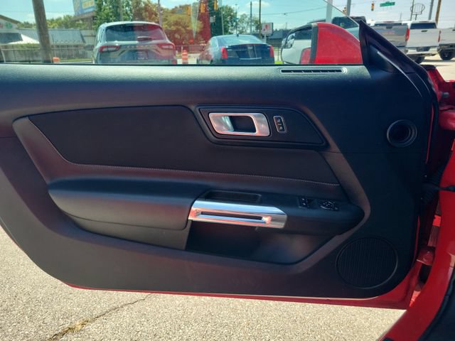 Used 2020 Ford Mustang Coupe w/ Black Accent Package RWD image 19