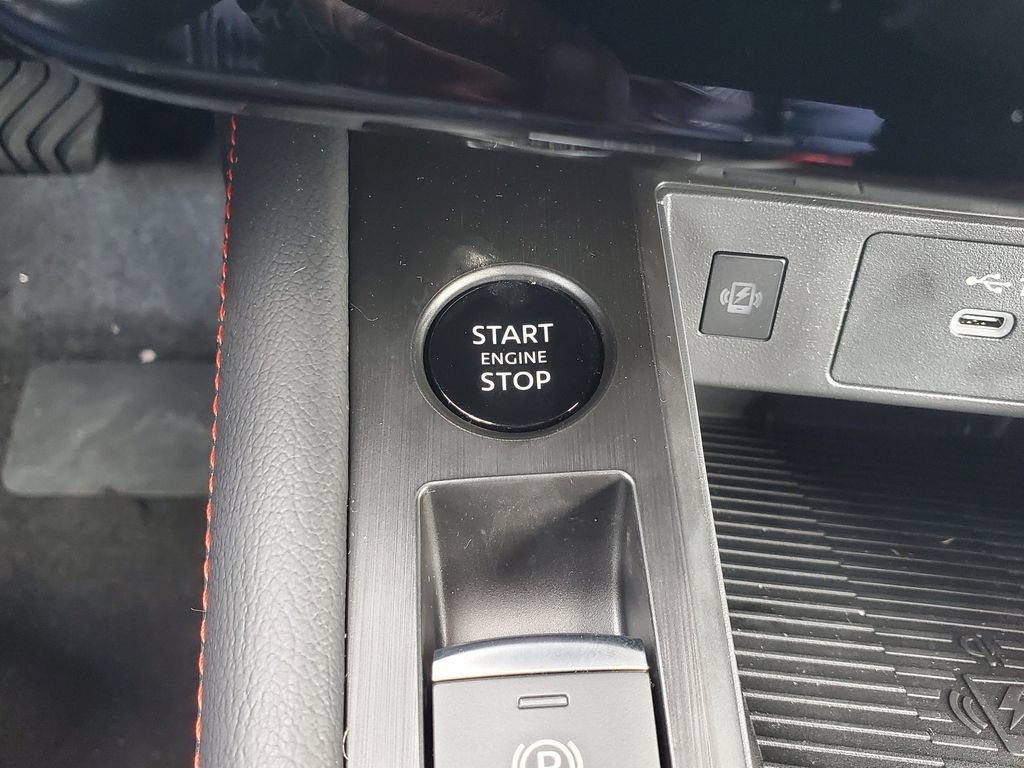 New 2026 Nissan Kicks SR FWD image 22