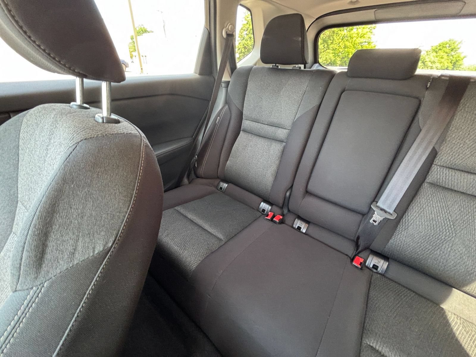 Used 2025 Nissan Rogue SV AWD/4WD image 37