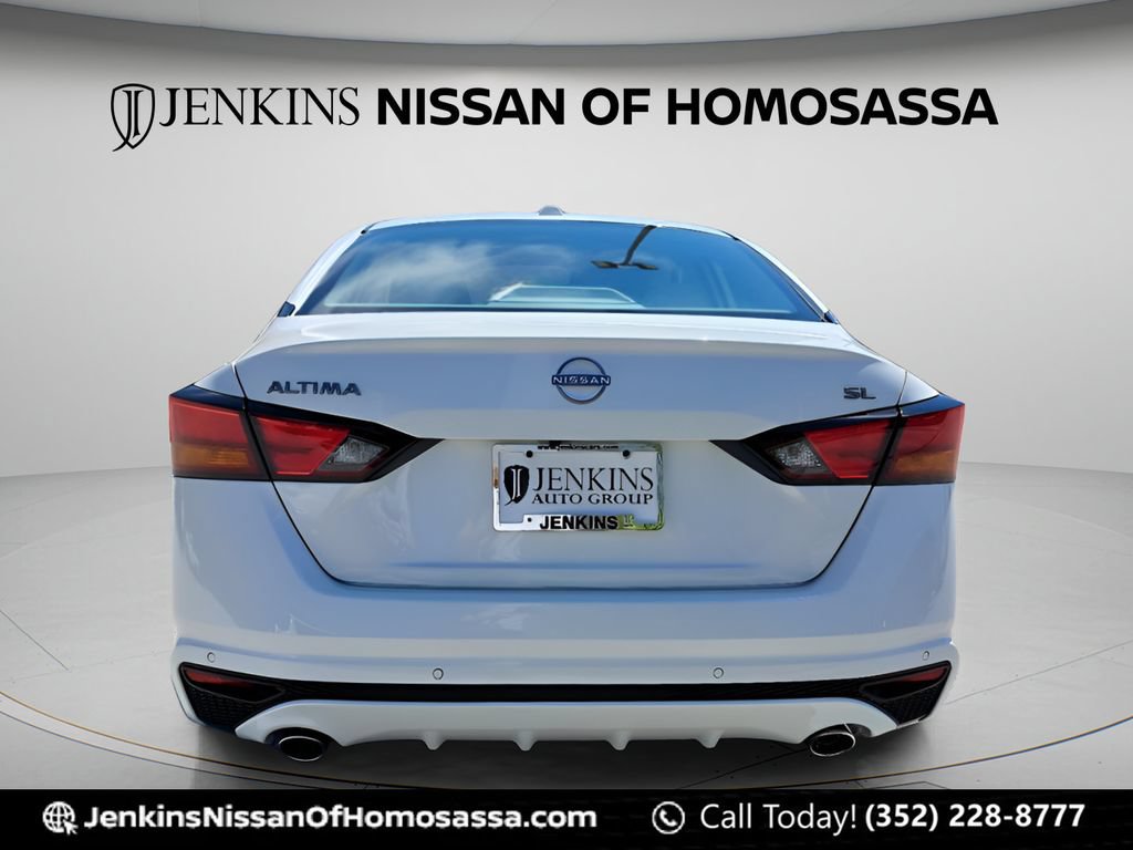 New 2025 Nissan Altima 2.5 SL FWD image 5