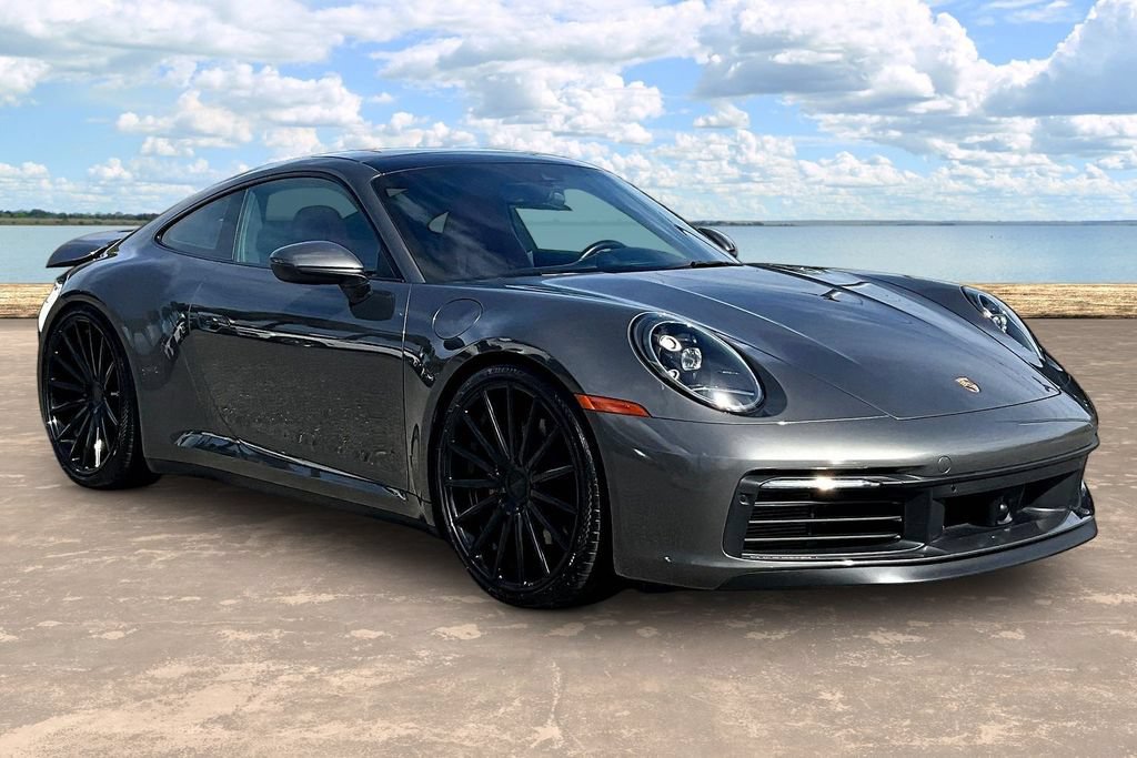 Used 2020 Porsche 911 Carrera S RWD image 3