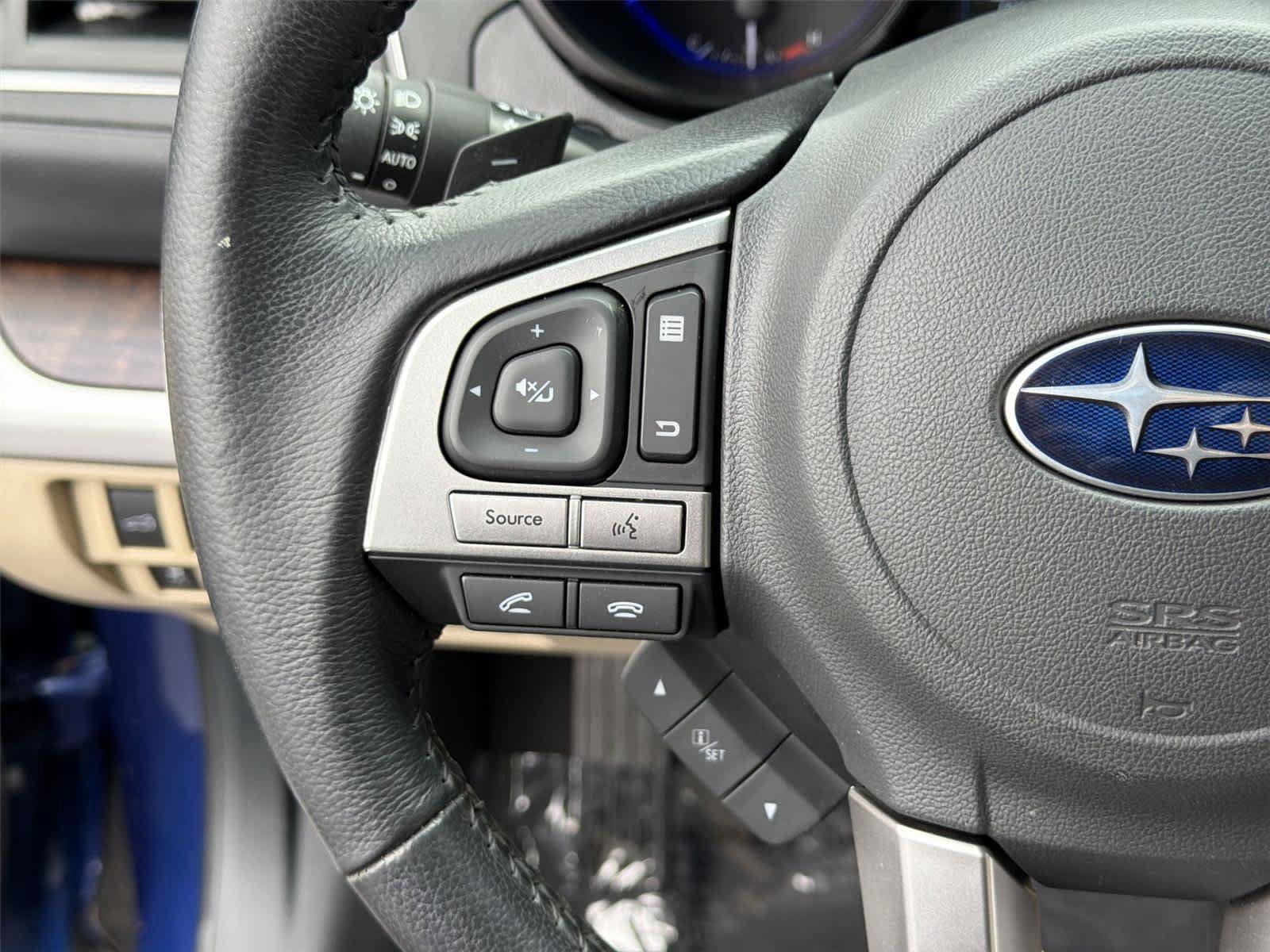 Used 2017 Subaru Outback 2.5i Limited AWD/4WD image 24