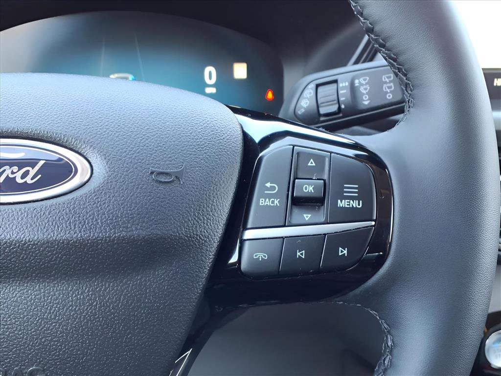 Used 2025 Ford Escape Active w/ Active Premium Tech Pack image 24