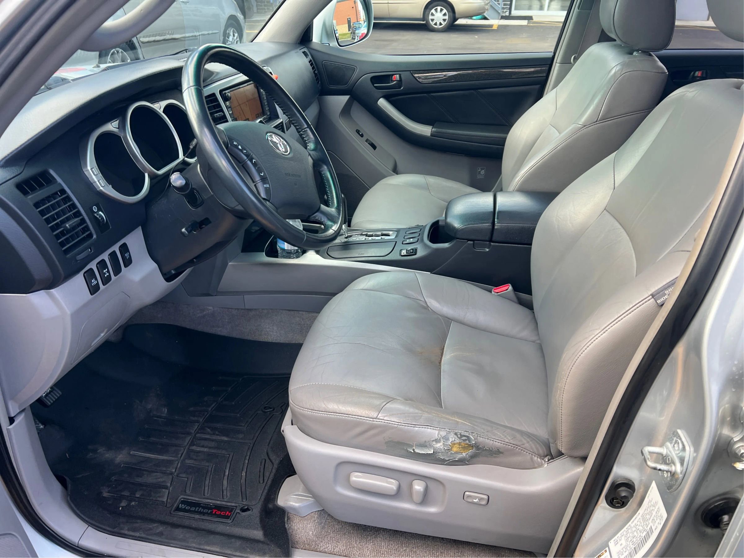 Used 2005 Toyota 4Runner Limited image 10