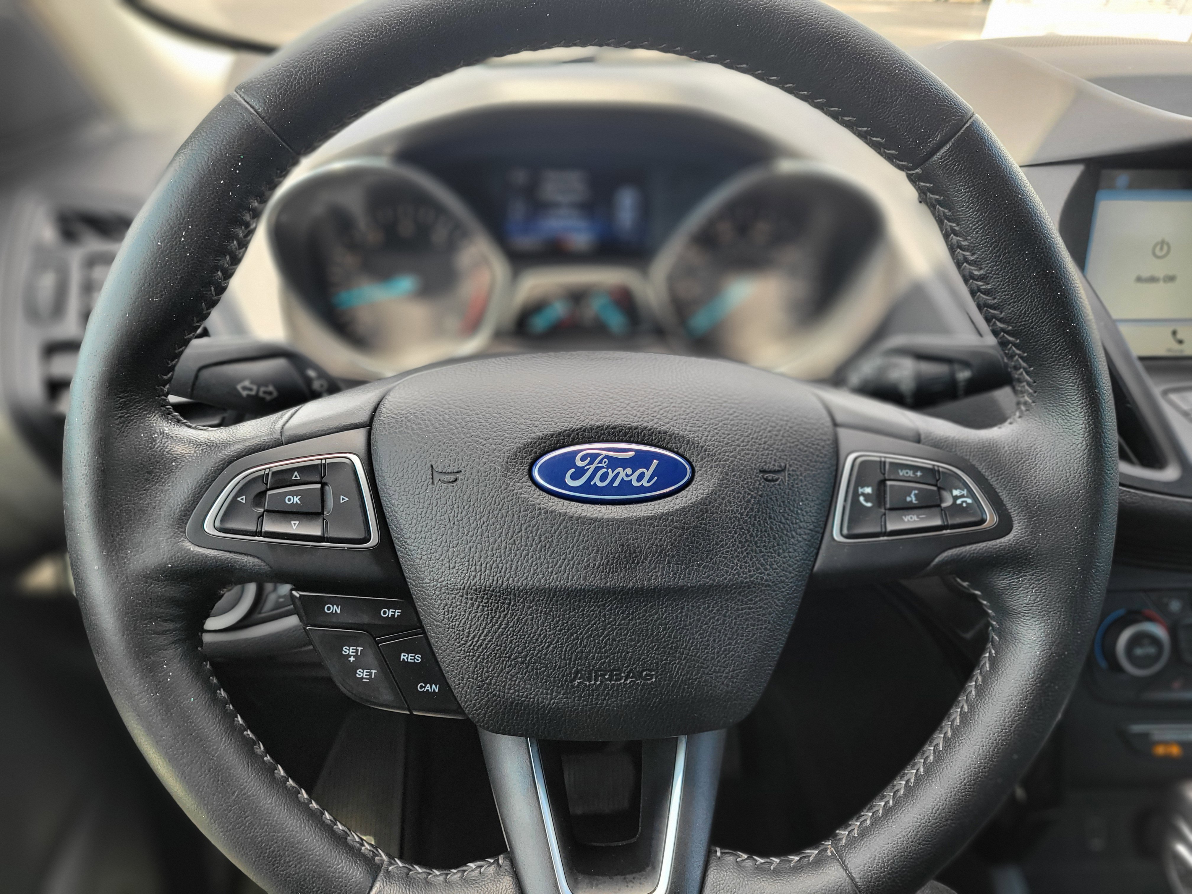 Used 2019 Ford Escape SE FWD image 13