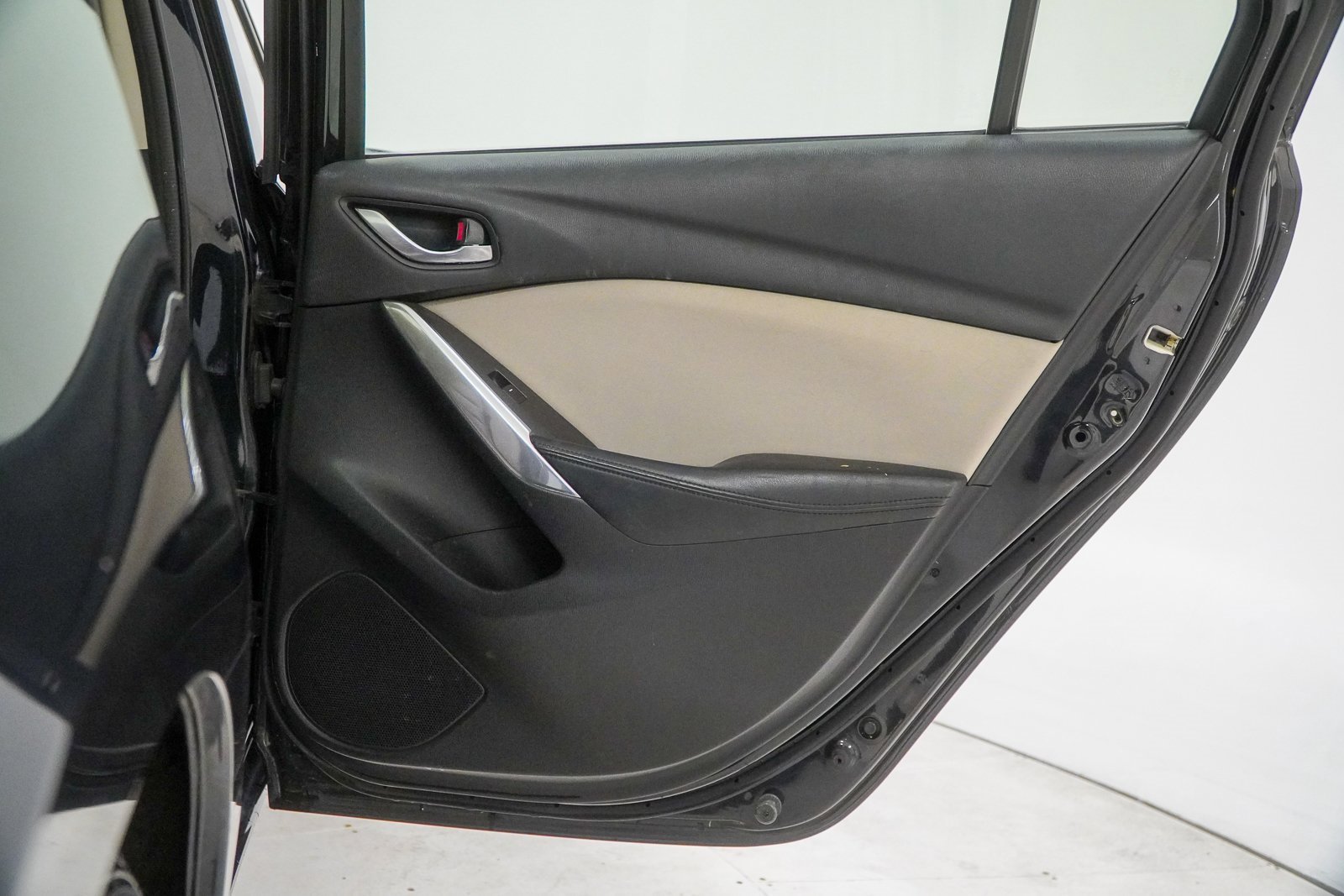 Used 2015 MAZDA MAZDA6 Sport image 34