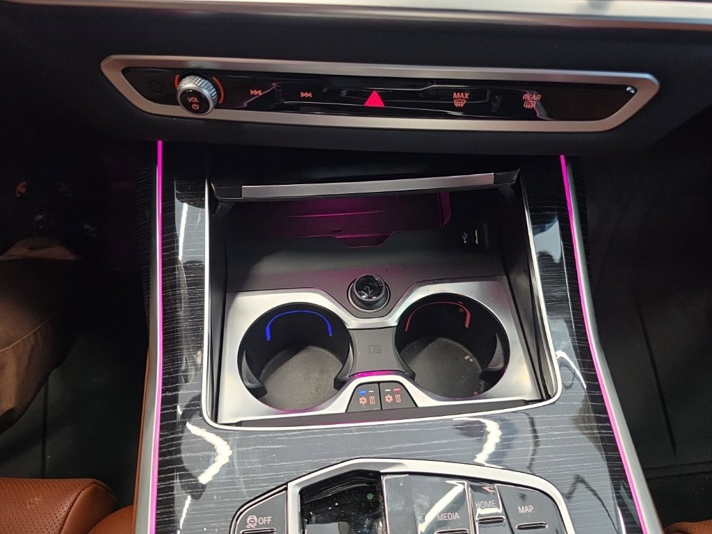 Used 2026 BMW X7 xDrive40i w/ Executive Package AWD/4WD image 29
