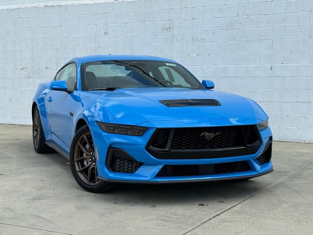 New 2026 Ford Mustang GT RWD video 2