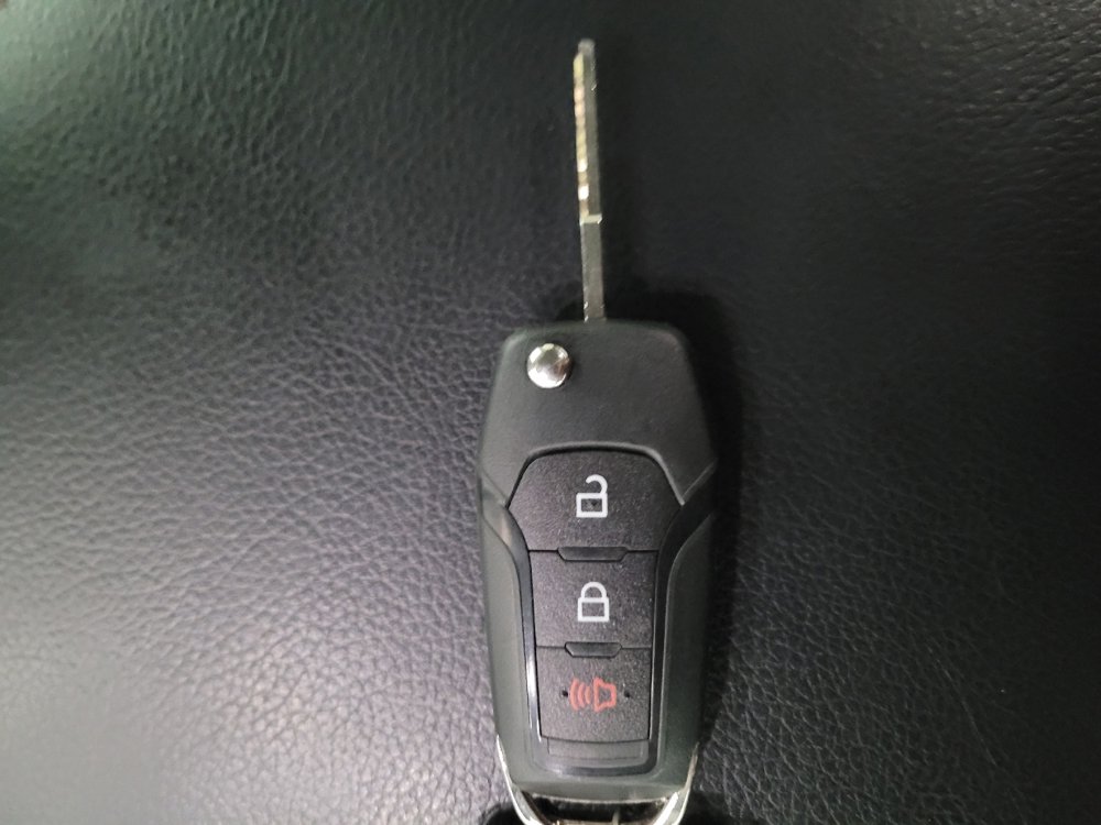 Used 2016 Ford F150 XLT RWD image 32